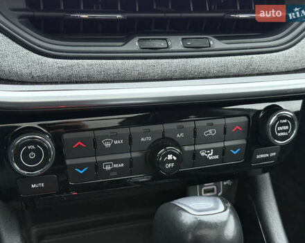 Сірий Джип Compass, об'ємом двигуна 2.36 л та пробігом 73 тис. км за 21900 $, фото 63 на Automoto.ua