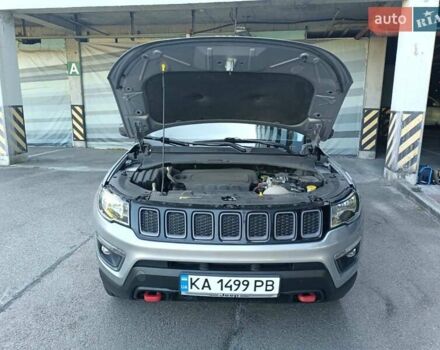 Джип Компас 2021 в Киеве на Automoto.ua Серый Джип Компас, объемом двигателя 2.36 л и пробегом 106 тыс. км за 19600 $, фото 18 на Automoto.ua