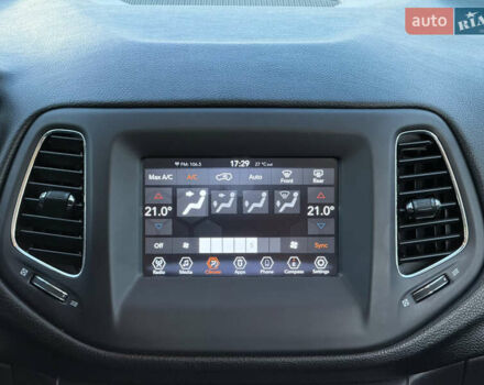 Сірий Джип Compass, об'ємом двигуна 2.4 л та пробігом 128 тис. км за 16900 $, фото 25 на Automoto.ua