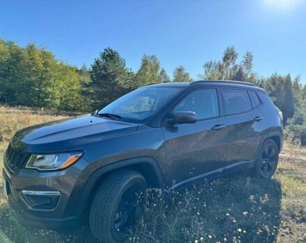 Сірий Джип Compass, об'ємом двигуна 2.4 л та пробігом 107 тис. км за 16000 $, фото 17 на Automoto.ua