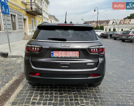 Серый Джип Компас, объемом двигателя 2.4 л и пробегом 180 тыс. км за 15500 $, фото 7 на Automoto.ua
