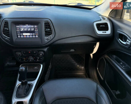 Сірий Джип Compass, об'ємом двигуна 2.4 л та пробігом 128 тис. км за 16900 $, фото 21 на Automoto.ua