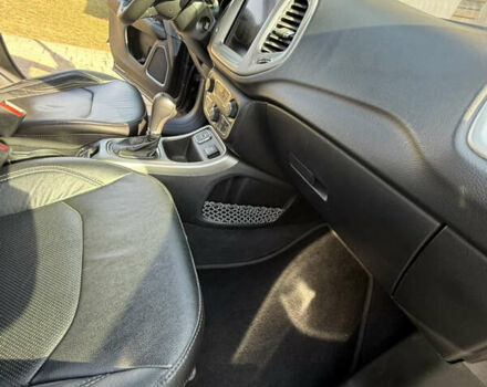Сірий Джип Compass, об'ємом двигуна 2.4 л та пробігом 108 тис. км за 21274 $, фото 36 на Automoto.ua