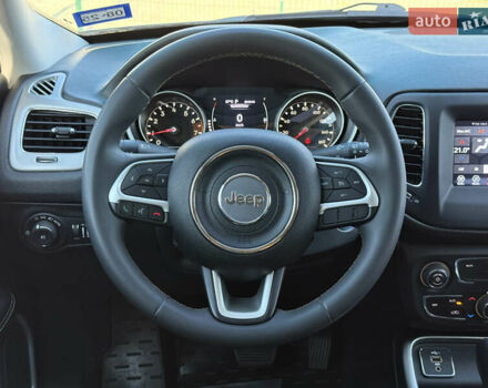 Сірий Джип Compass, об'ємом двигуна 2.4 л та пробігом 128 тис. км за 16900 $, фото 22 на Automoto.ua