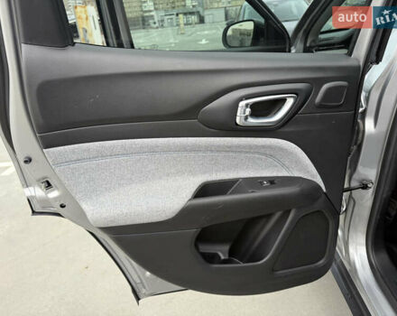 Сірий Джип Compass, об'ємом двигуна 2.36 л та пробігом 73 тис. км за 21900 $, фото 65 на Automoto.ua