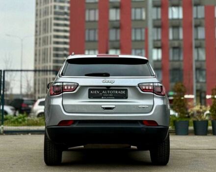 Серый Джип Компас, объемом двигателя 2.4 л и пробегом 128 тыс. км за 17800 $, фото 1 на Automoto.ua