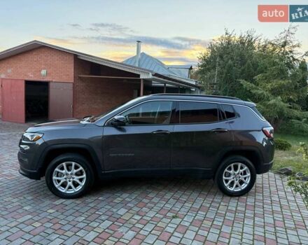 Серый Джип Компас, объемом двигателя 2.36 л и пробегом 31 тыс. км за 18500 $, фото 5 на Automoto.ua