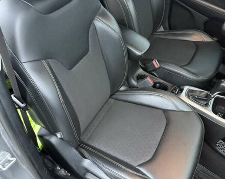 Сірий Джип Compass, об'ємом двигуна 2.36 л та пробігом 128 тис. км за 16100 $, фото 13 на Automoto.ua