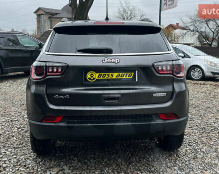 Сірий Джип Compass, об'ємом двигуна 2.4 л та пробігом 111 тис. км за 18999 $, фото 5 на Automoto.ua