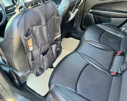 Сірий Джип Compass, об'ємом двигуна 2.4 л та пробігом 107 тис. км за 16000 $, фото 4 на Automoto.ua