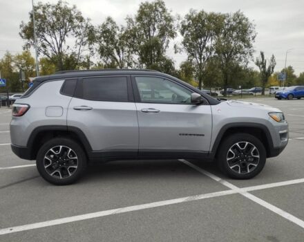 Сірий Джип Compass, об'ємом двигуна 2 л та пробігом 107 тис. км за 19300 $, фото 1 на Automoto.ua