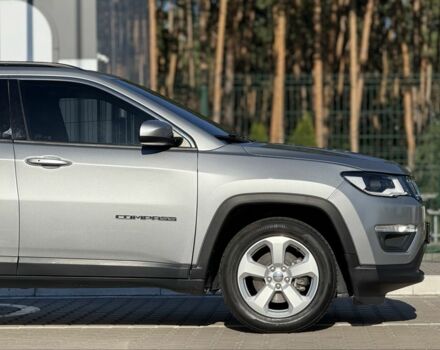 Сірий Джип Compass, об'ємом двигуна 2.4 л та пробігом 128 тис. км за 16900 $, фото 5 на Automoto.ua