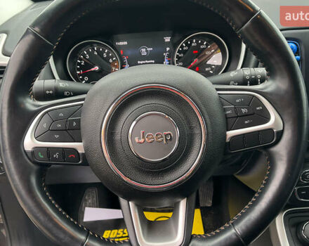 Сірий Джип Compass, об'ємом двигуна 2.4 л та пробігом 111 тис. км за 18999 $, фото 10 на Automoto.ua
