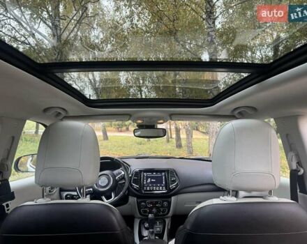 Сірий Джип Compass, об'ємом двигуна 2.4 л та пробігом 164 тис. км за 16900 $, фото 9 на Automoto.ua
