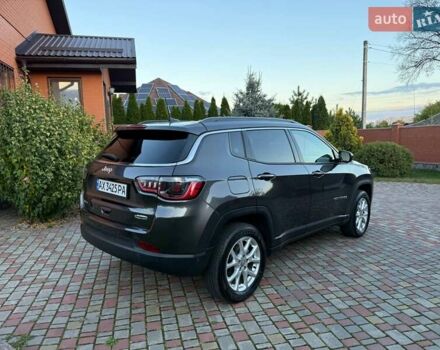 Джип Компас 2021 в Харькове на Automoto.ua Серый Джип Компас, объемом двигателя 2.36 л и пробегом 31 тыс. км за 19700 $, фото 3 на Automoto.ua