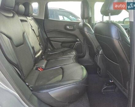 Серый Джип Компас, объемом двигателя 2.36 л и пробегом 174 тыс. км за 3200 $, фото 9 на Automoto.ua