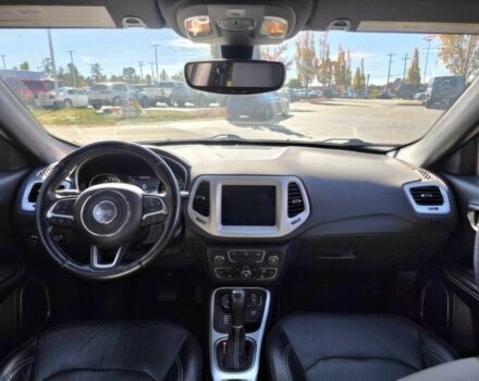 Серый Джип Компас, объемом двигателя 2.4 л и пробегом 28 тыс. км за 4400 $, фото 6 на Automoto.ua