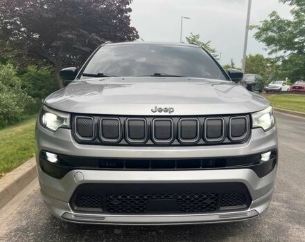 Сірий Джип Compass, об'ємом двигуна 2.4 л та пробігом 30 тис. км за 9000 $, фото 1 на Automoto.ua