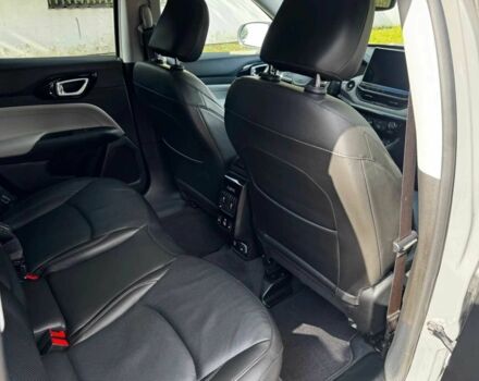 Серый Джип Компас, объемом двигателя 2.4 л и пробегом 56 тыс. км за 18500 $, фото 20 на Automoto.ua