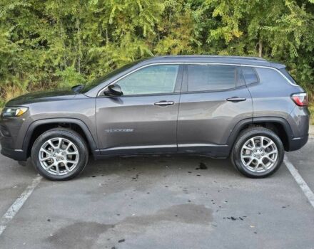 Сірий Джип Compass, об'ємом двигуна 2.4 л та пробігом 20 тис. км за 5200 $, фото 3 на Automoto.ua