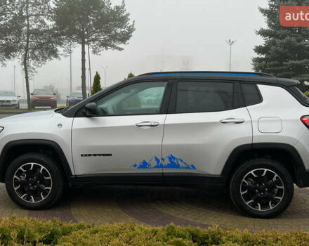 Серый Джип Компас, объемом двигателя 1.33 л и пробегом 36 тыс. км за 35700 $, фото 3 на Automoto.ua