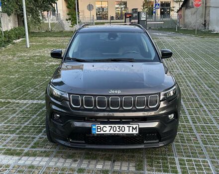 Серый Джип Компас, объемом двигателя 2.36 л и пробегом 20 тыс. км за 18000 $, фото 3 на Automoto.ua