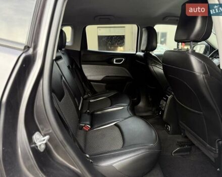 Серый Джип Компас, объемом двигателя 2.36 л и пробегом 166 тыс. км за 15700 $, фото 45 на Automoto.ua