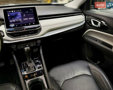 Серый Джип Компас, объемом двигателя 2.4 л и пробегом 38 тыс. км за 19000 $, фото 20 на Automoto.ua