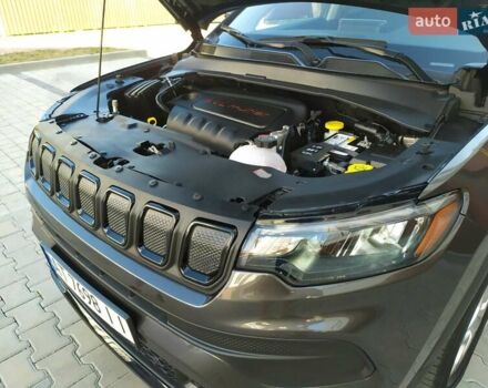 Серый Джип Компас, объемом двигателя 2.36 л и пробегом 55 тыс. км за 17000 $, фото 9 на Automoto.ua
