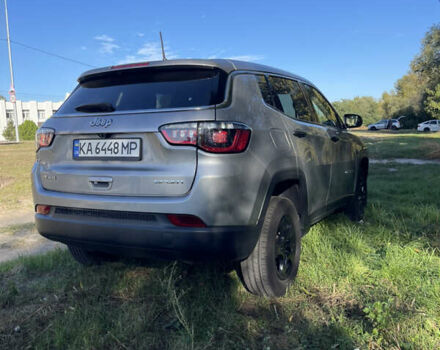 Серый Джип Компас, объемом двигателя 2.36 л и пробегом 9 тыс. км за 21900 $, фото 10 на Automoto.ua