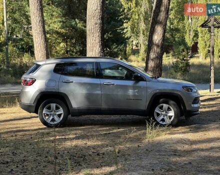 Джип Компас 2022 в Ахтырке на Automoto.ua Серый Джип Компас, объемом двигателя 2.36 л и пробегом 53 тыс. км за 20100 $, фото 4 на Automoto.ua