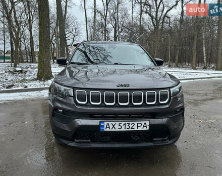 Серый Джип Компас, объемом двигателя 2.36 л и пробегом 73 тыс. км за 18300 $, фото 1 на Automoto.ua