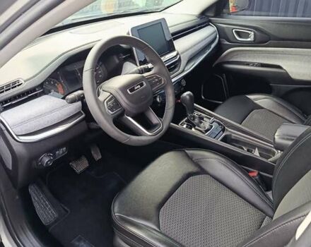 Серый Джип Компас, объемом двигателя 2.4 л и пробегом 102 тыс. км за 19500 $, фото 5 на Automoto.ua