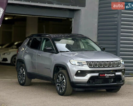 Серый Джип Компас, объемом двигателя 2.4 л и пробегом 38 тыс. км за 19000 $, фото 4 на Automoto.ua