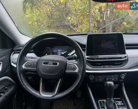 Джип Компас 2022 в Харькове на Automoto.ua Серый Джип Компас, объемом двигателя 2.36 л и пробегом 73 тыс. км за 18900 $, фото 12 на Automoto.ua