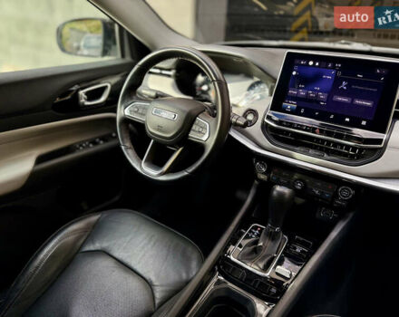 Серый Джип Компас, объемом двигателя 2.4 л и пробегом 38 тыс. км за 19000 $, фото 18 на Automoto.ua