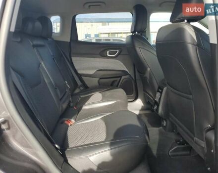 Серый Джип Компас, объемом двигателя 2.4 л и пробегом 28 тыс. км за 14850 $, фото 8 на Automoto.ua