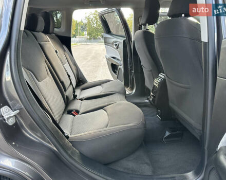 Серый Джип Компас, объемом двигателя 2.4 л и пробегом 85 тыс. км за 18500 $, фото 36 на Automoto.ua