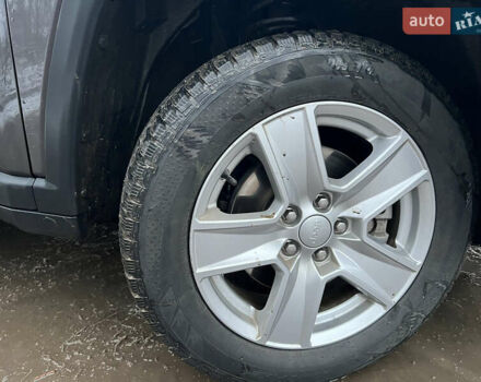 Серый Джип Компас, объемом двигателя 2.36 л и пробегом 73 тыс. км за 18300 $, фото 18 на Automoto.ua