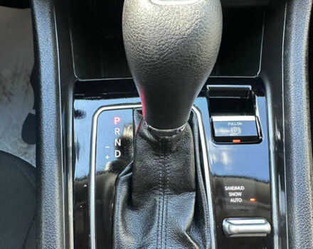 Сірий Джип Compass, об'ємом двигуна 2.4 л та пробігом 84 тис. км за 19200 $, фото 33 на Automoto.ua