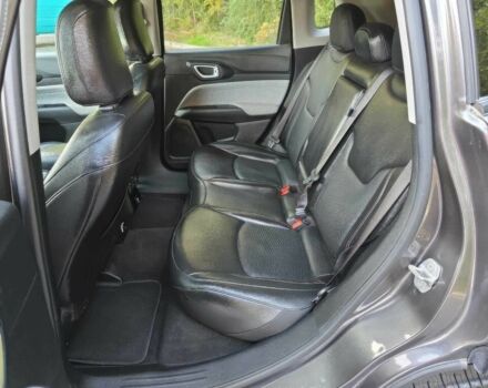 Сірий Джип Compass, об'ємом двигуна 2.4 л та пробігом 20 тис. км за 5200 $, фото 12 на Automoto.ua
