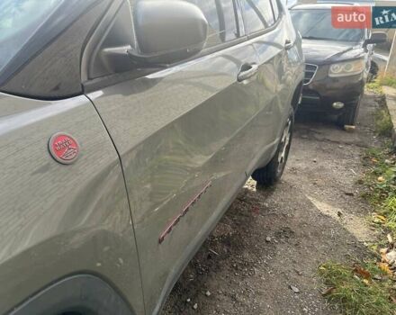 Серый Джип Компас, объемом двигателя 2.36 л и пробегом 66 тыс. км за 13999 $, фото 6 на Automoto.ua