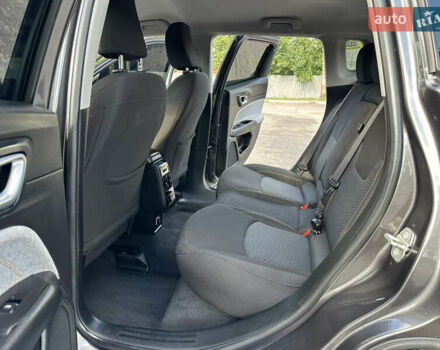 Серый Джип Компас, объемом двигателя 2.4 л и пробегом 85 тыс. км за 18500 $, фото 41 на Automoto.ua