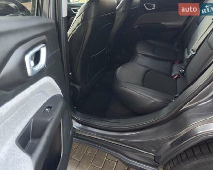 Серый Джип Компас, объемом двигателя 2.36 л и пробегом 44 тыс. км за 18799 $, фото 10 на Automoto.ua