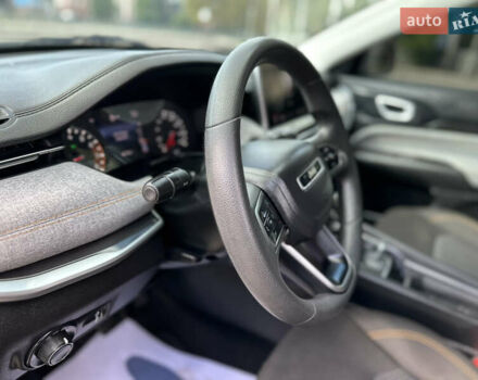 Сірий Джип Compass, об'ємом двигуна 2.4 л та пробігом 84 тис. км за 19200 $, фото 31 на Automoto.ua