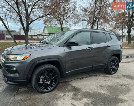 Сірий Джип Compass, об'ємом двигуна 2.4 л та пробігом 45 тис. км за 17900 $, фото 3 на Automoto.ua