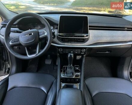 Джип Компас 2022 в Ахтырке на Automoto.ua Серый Джип Компас, объемом двигателя 2.36 л и пробегом 53 тыс. км за 20100 $, фото 14 на Automoto.ua