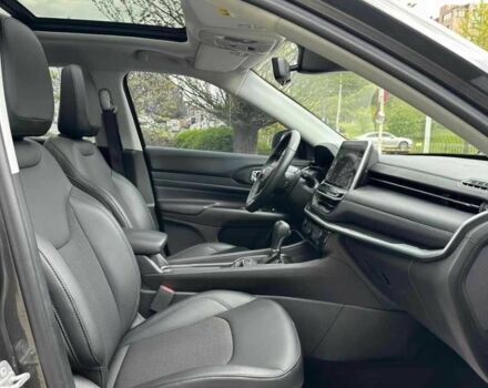 Серый Джип Компас, объемом двигателя 0 л и пробегом 131 тыс. км за 14000 $, фото 2 на Automoto.ua