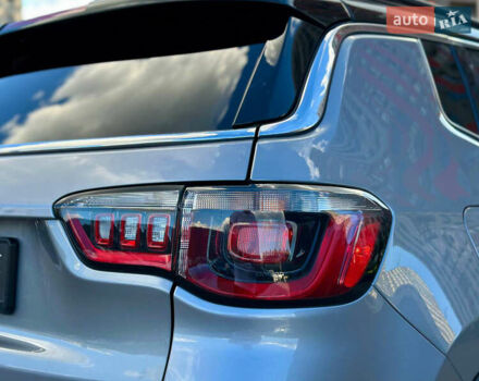 Сірий Джип Compass, об'ємом двигуна 2.4 л та пробігом 15 тис. км за 20800 $, фото 18 на Automoto.ua