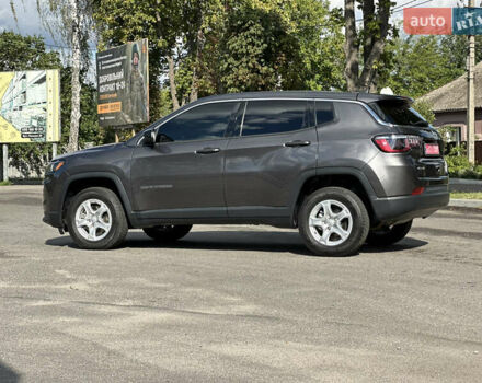 Серый Джип Компас, объемом двигателя 2.4 л и пробегом 85 тыс. км за 18500 $, фото 9 на Automoto.ua